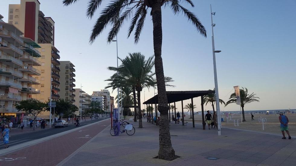 Hola Gandia Apartment Exterior photo